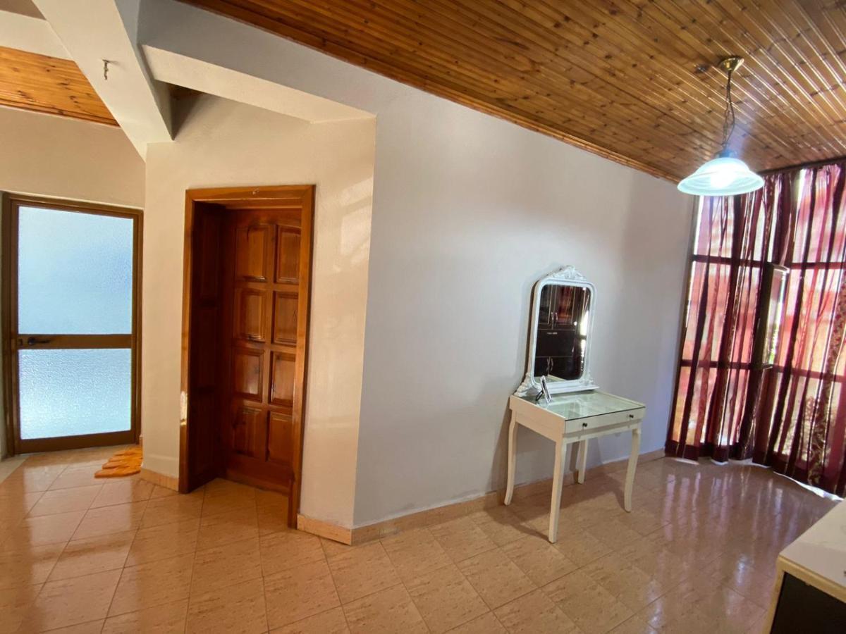 Gather Inn Guest House Shkodra Exterior foto