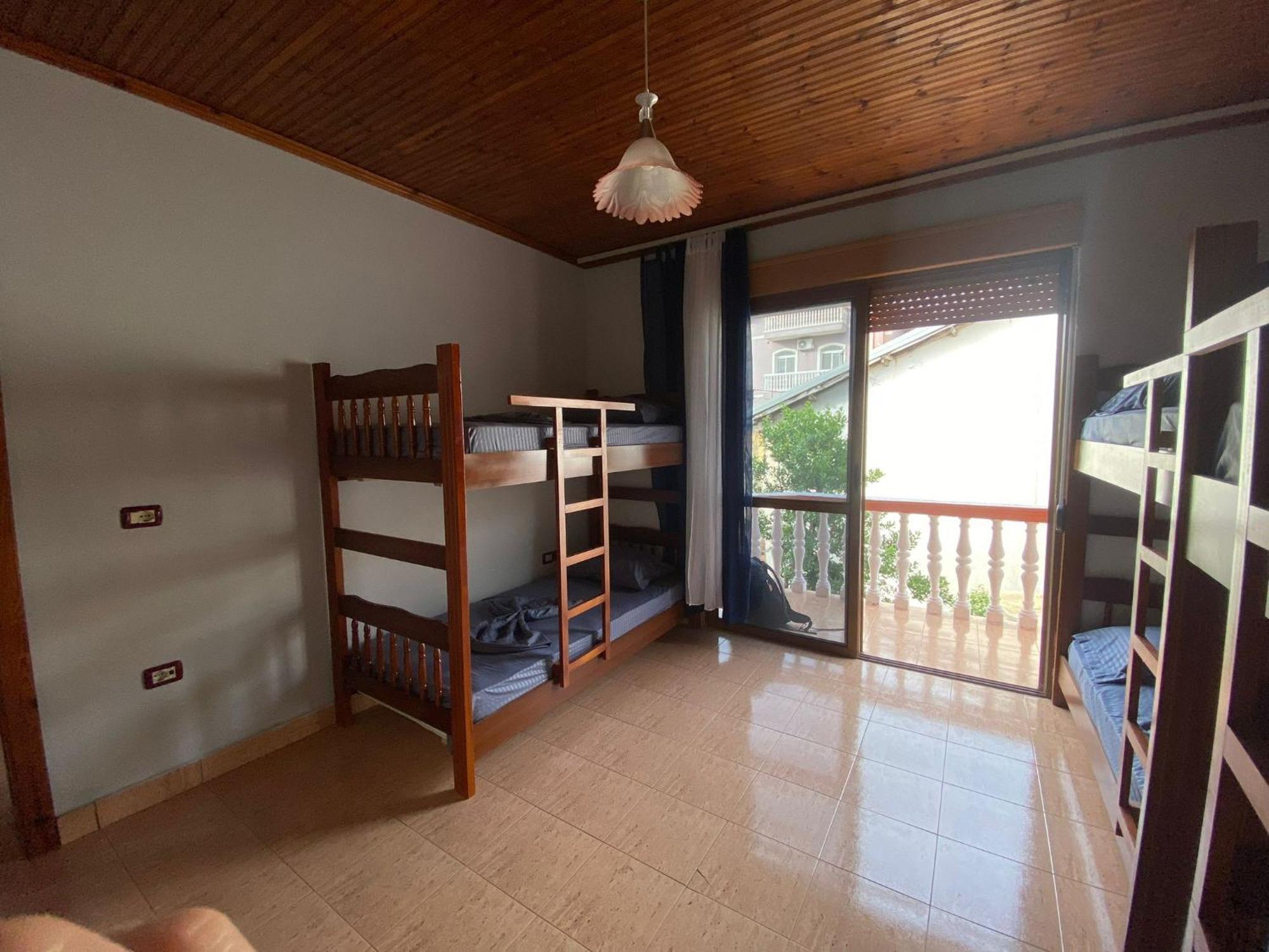 Gather Inn Guest House Shkodra Exterior foto