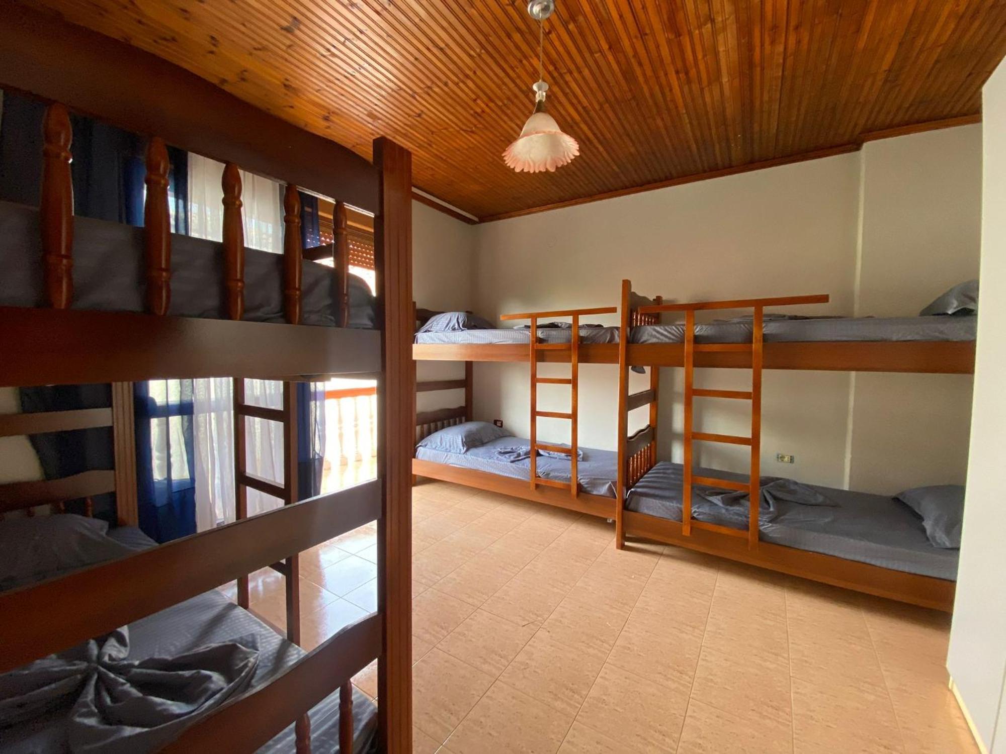 Gather Inn Guest House Shkodra Exterior foto